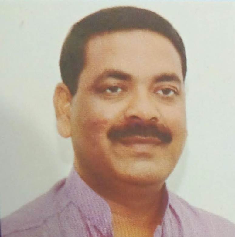 Shri Haribaks Singh (Munna Singh)